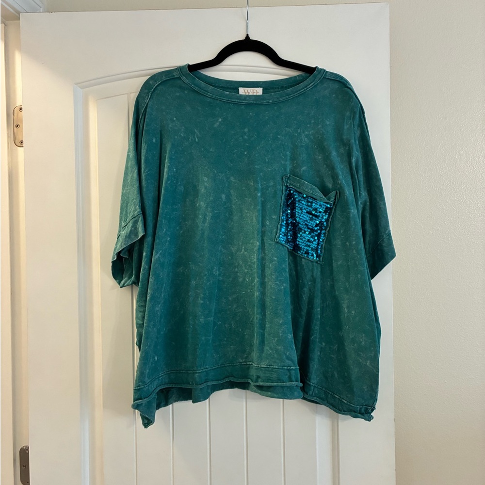 Teal Short Sleeve Top with Sequin Pocket
